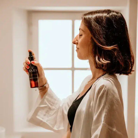 Brûme nettoyante hydratante La Précieuse 150 ml Anjea