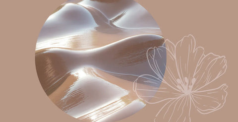 Post-partum : quand la peau reprend ses droits (ce qui est normal, ce qui mérite attention)