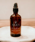 Huile anti-vergetures La Sublime d'Anjea pour le visage et le corps, flacon avec compte-gouttes, soin hydratant et raffermissant