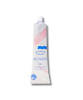 Soin démêlant Minois Paris pour cheveux, hydratation et démêlage facile, flacon avec étiquette visible.