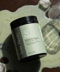 Poudre de matcha puissant de Isis Superfood, complément alimentaire pour vitalité et concentration, dans un paquet vert.